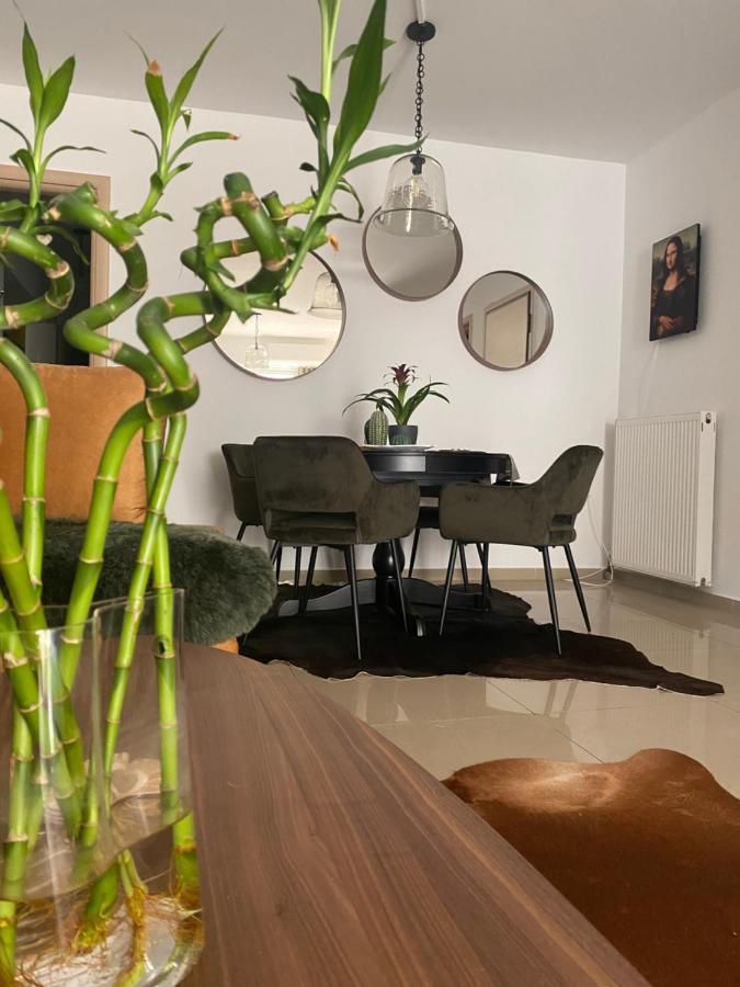 פיראוס Little John Luxury Apartment מראה חיצוני תמונה