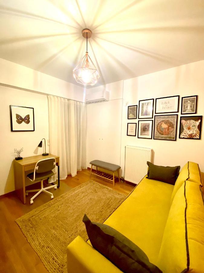 פיראוס Little John Luxury Apartment מראה חיצוני תמונה